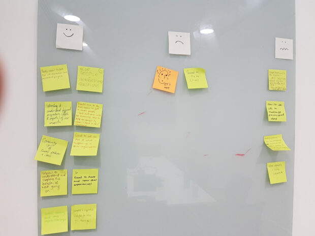 post it notes showing output of group retrospective